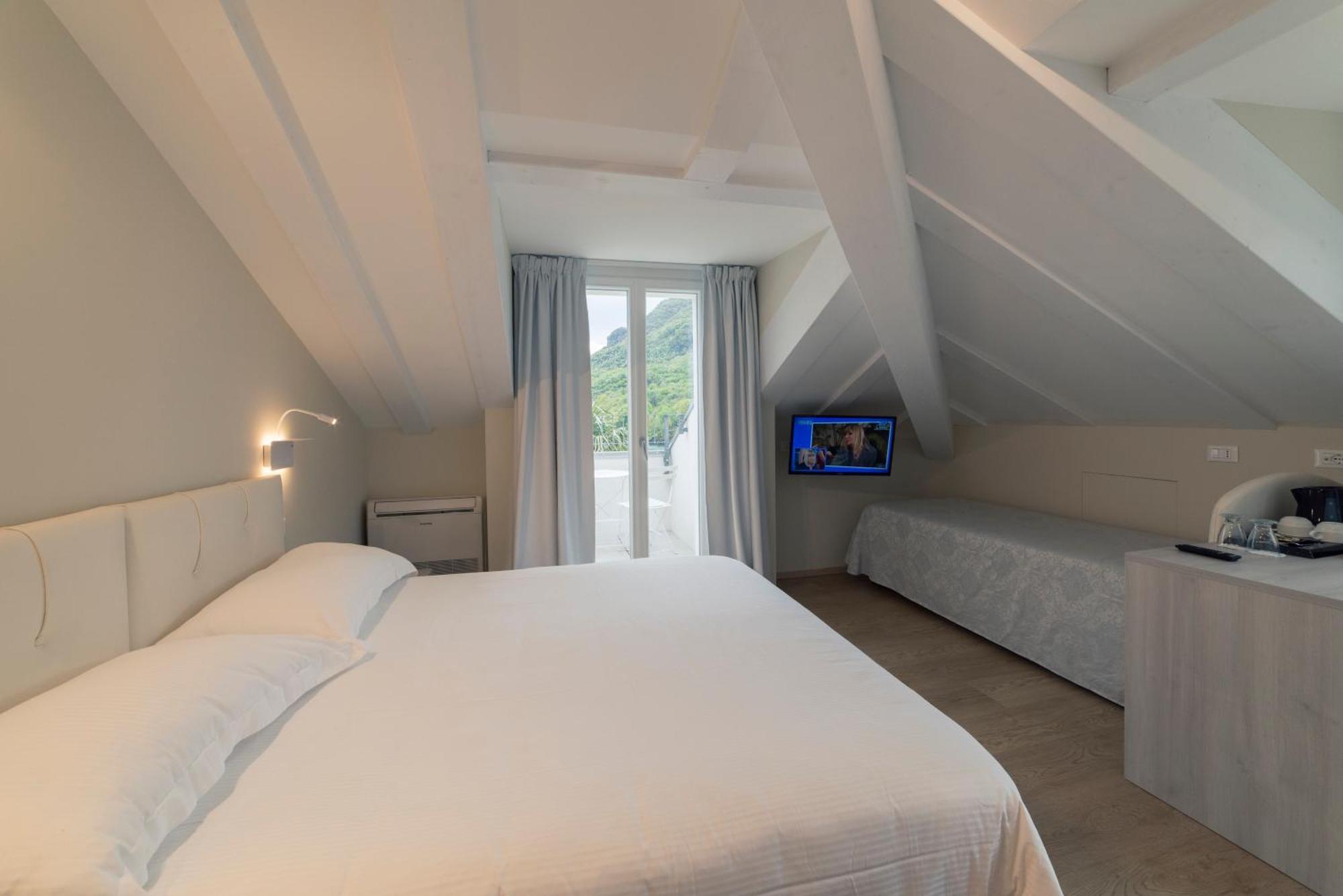 Hotel Due Palme Mergozzo Luaran gambar