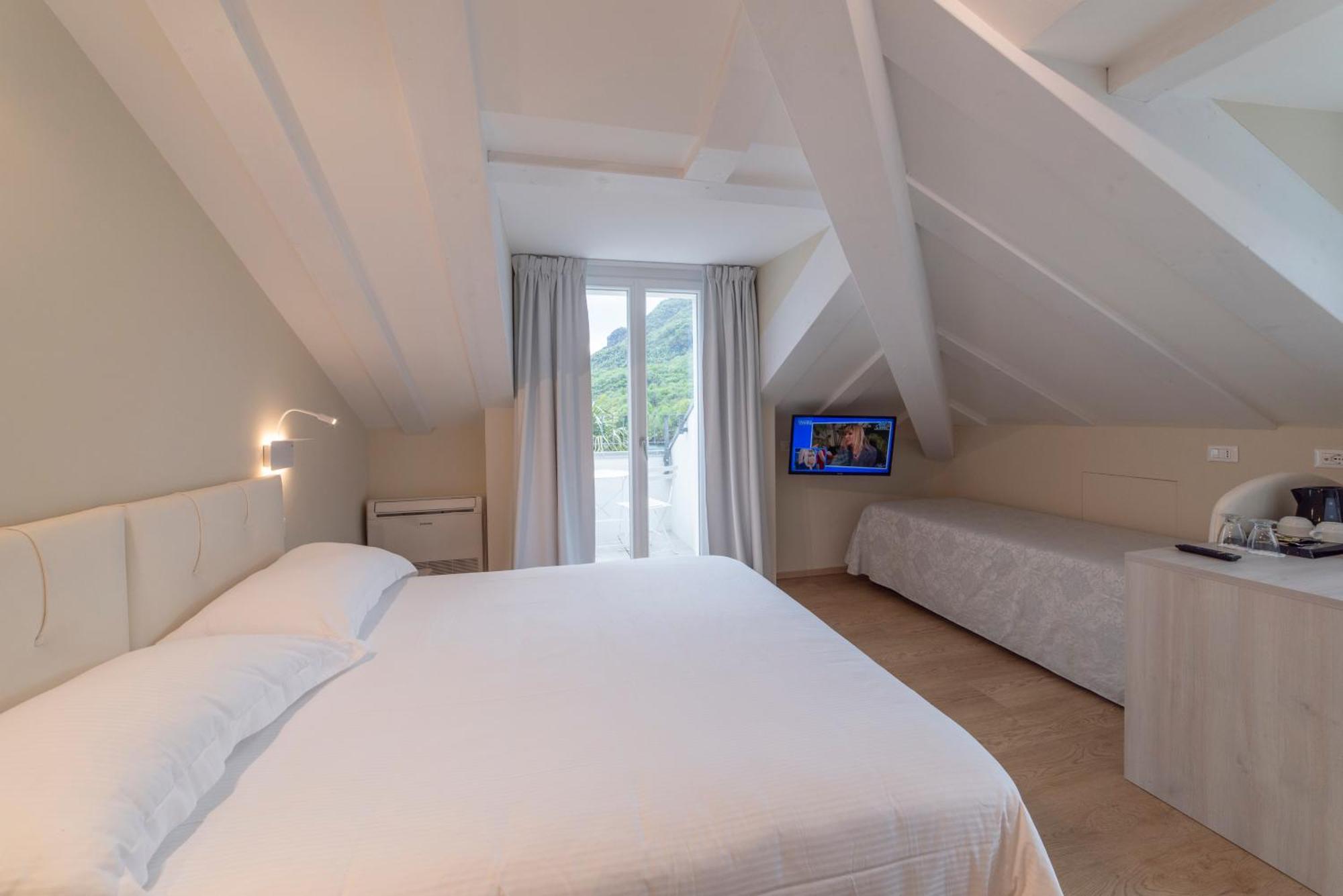 Hotel Due Palme Mergozzo Luaran gambar