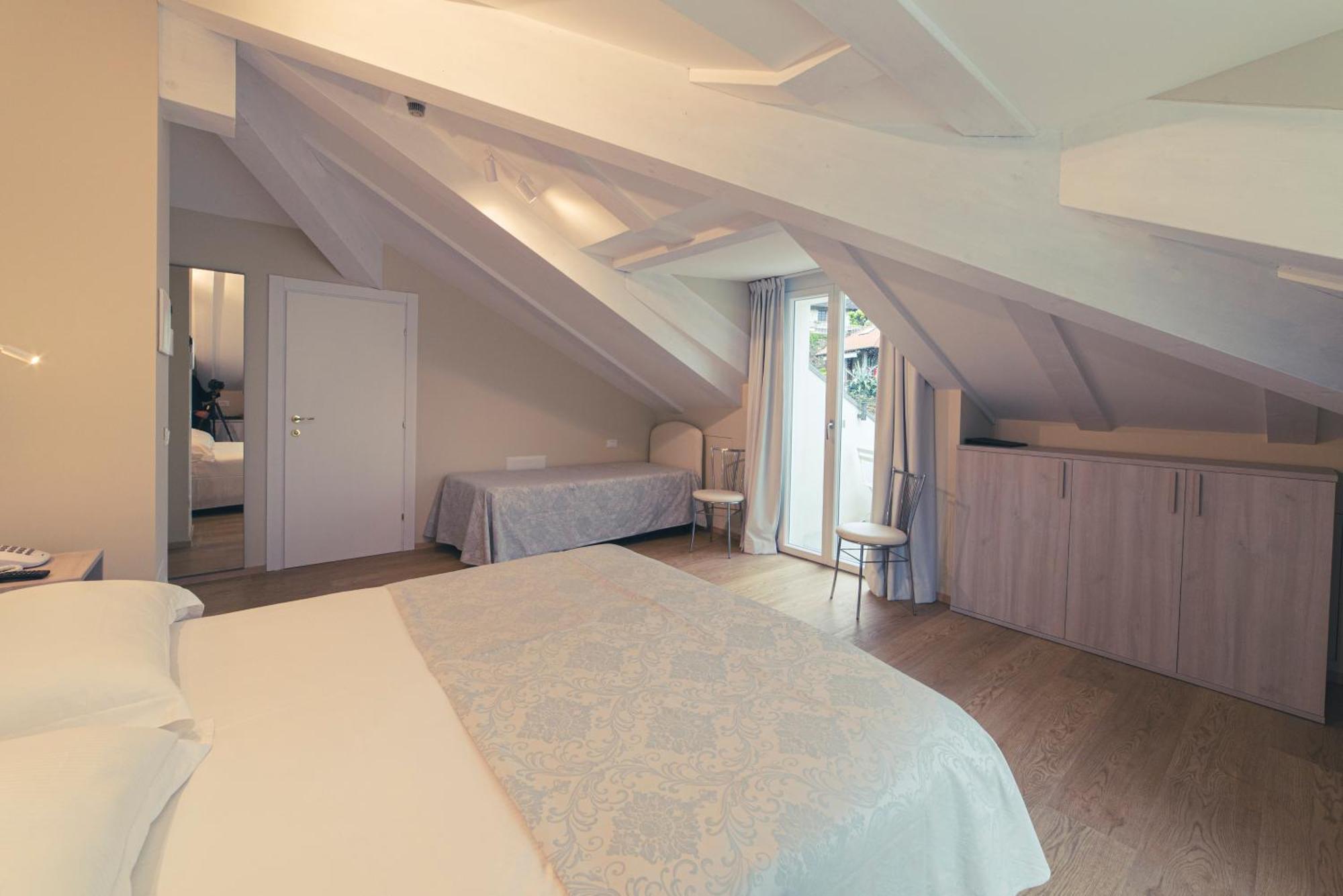Hotel Due Palme Mergozzo Luaran gambar