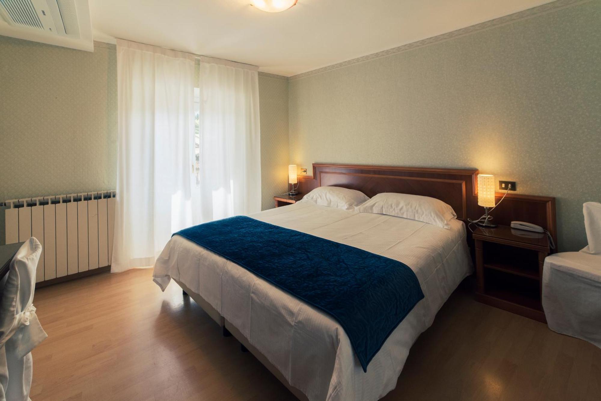 Hotel Due Palme Mergozzo Luaran gambar