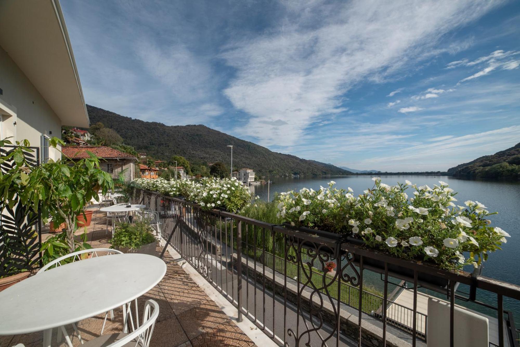Hotel Due Palme Mergozzo Luaran gambar