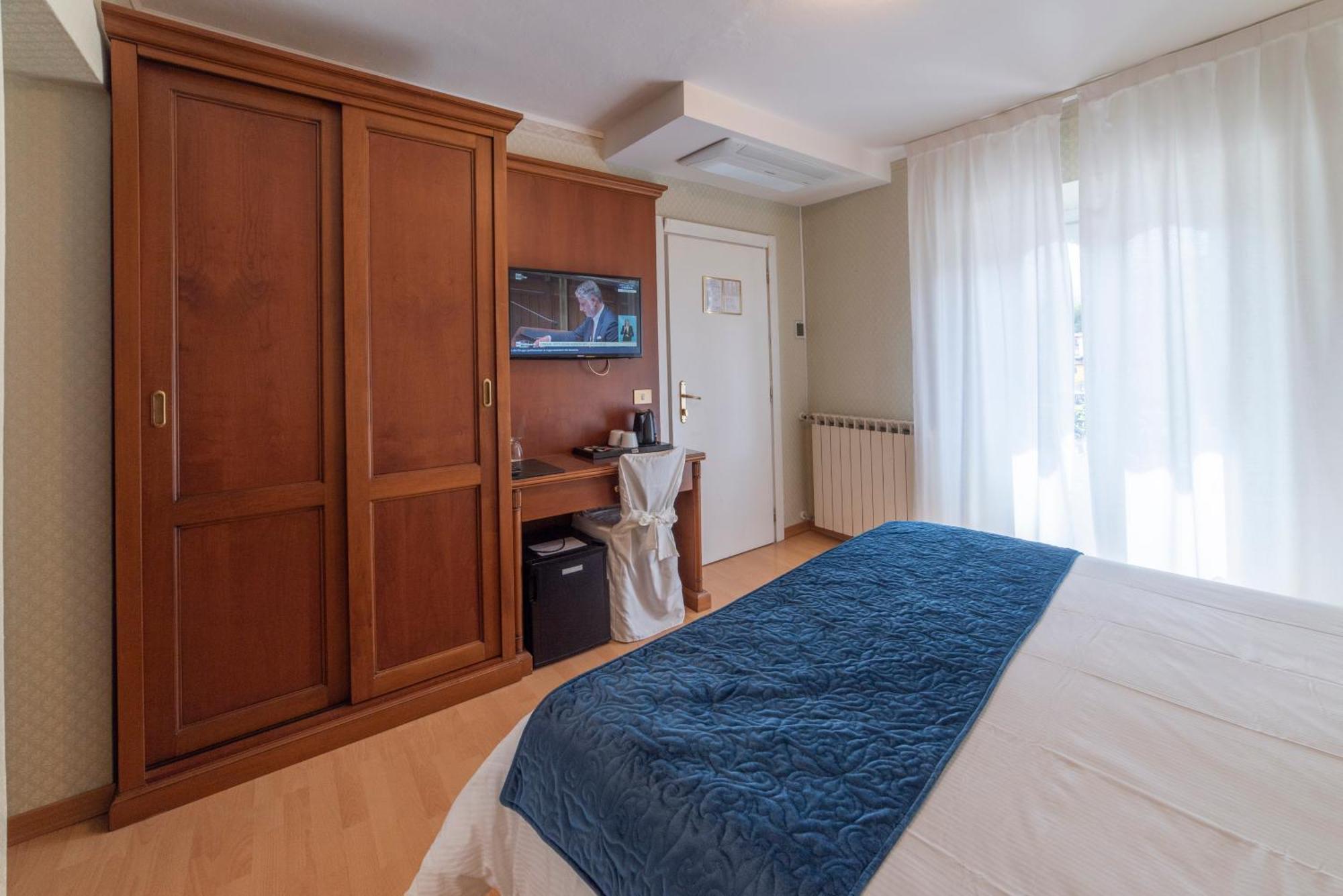 Hotel Due Palme Mergozzo Luaran gambar