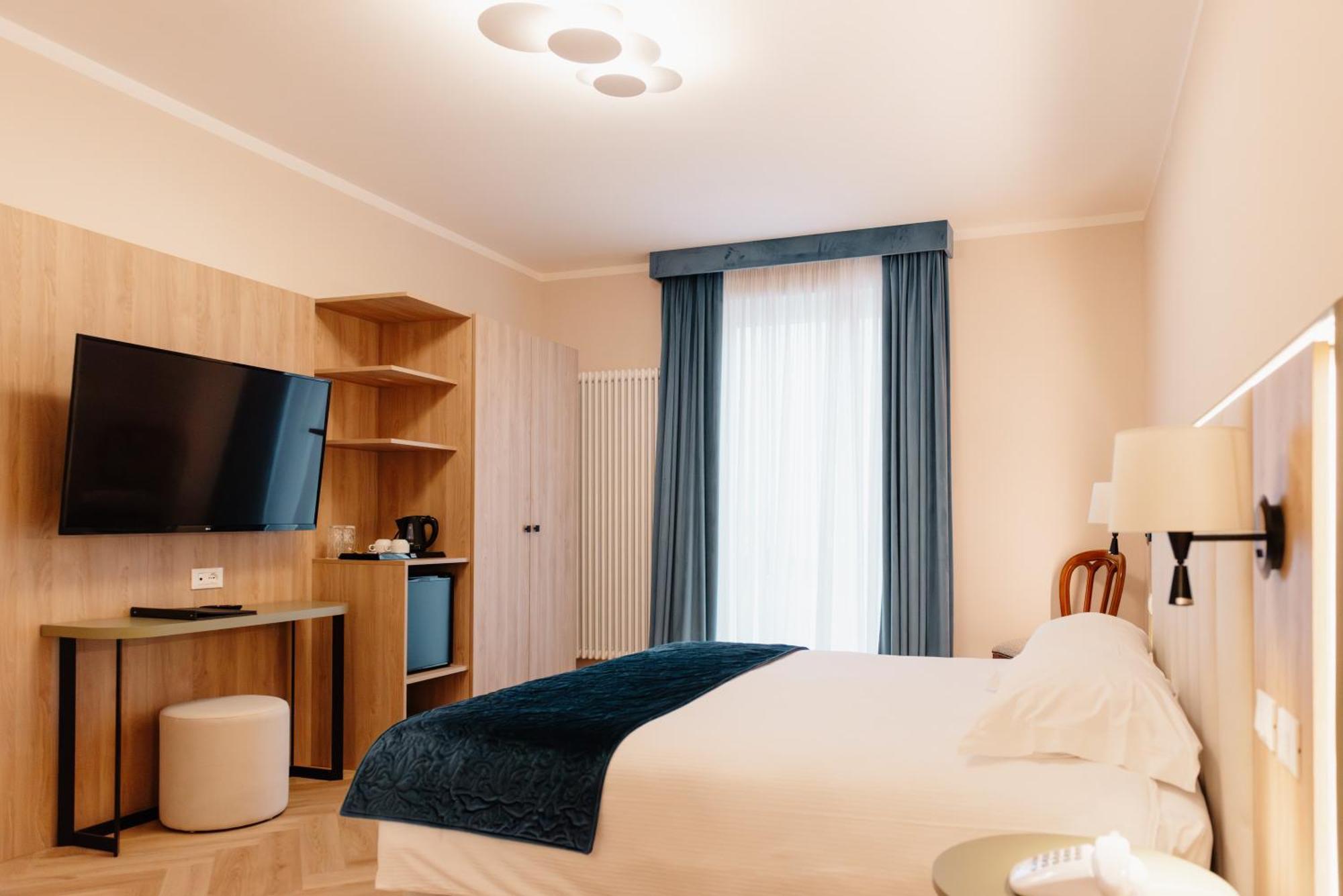 Hotel Due Palme Mergozzo Luaran gambar